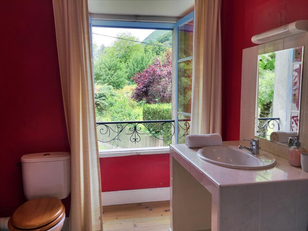 Papilio Bed and Breakfast Montauban-de-Luchon Buitenkant foto